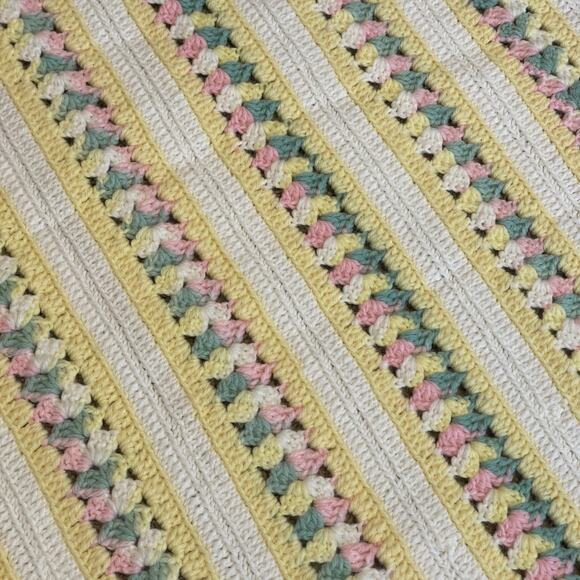 Vintage Crochet Afghan Blanket White Yellow 44x36 - Picture 3 of 4